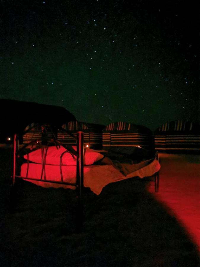 Bedouin Tours Camp Hotel Wadi Rum Bagian luar foto