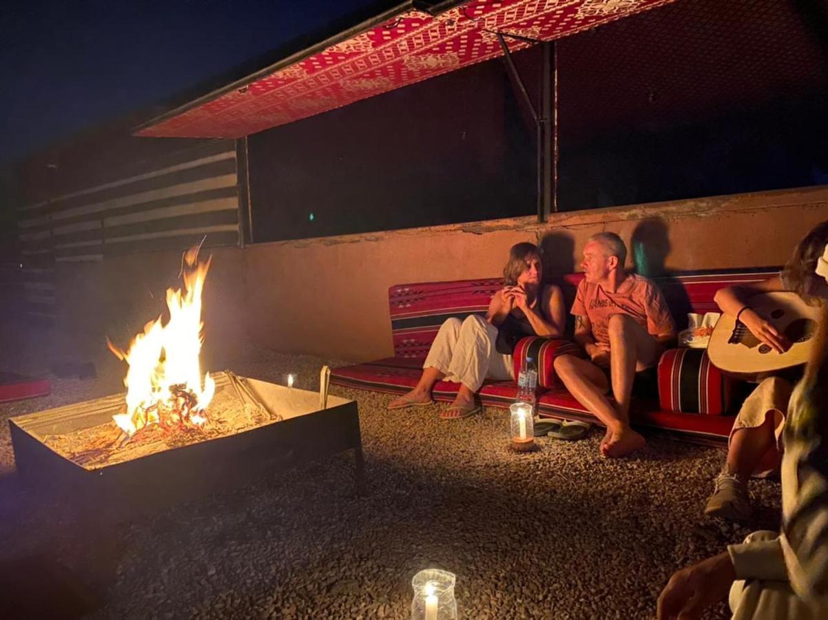 Bedouin Tours Camp Hotel Wadi Rum Bagian luar foto