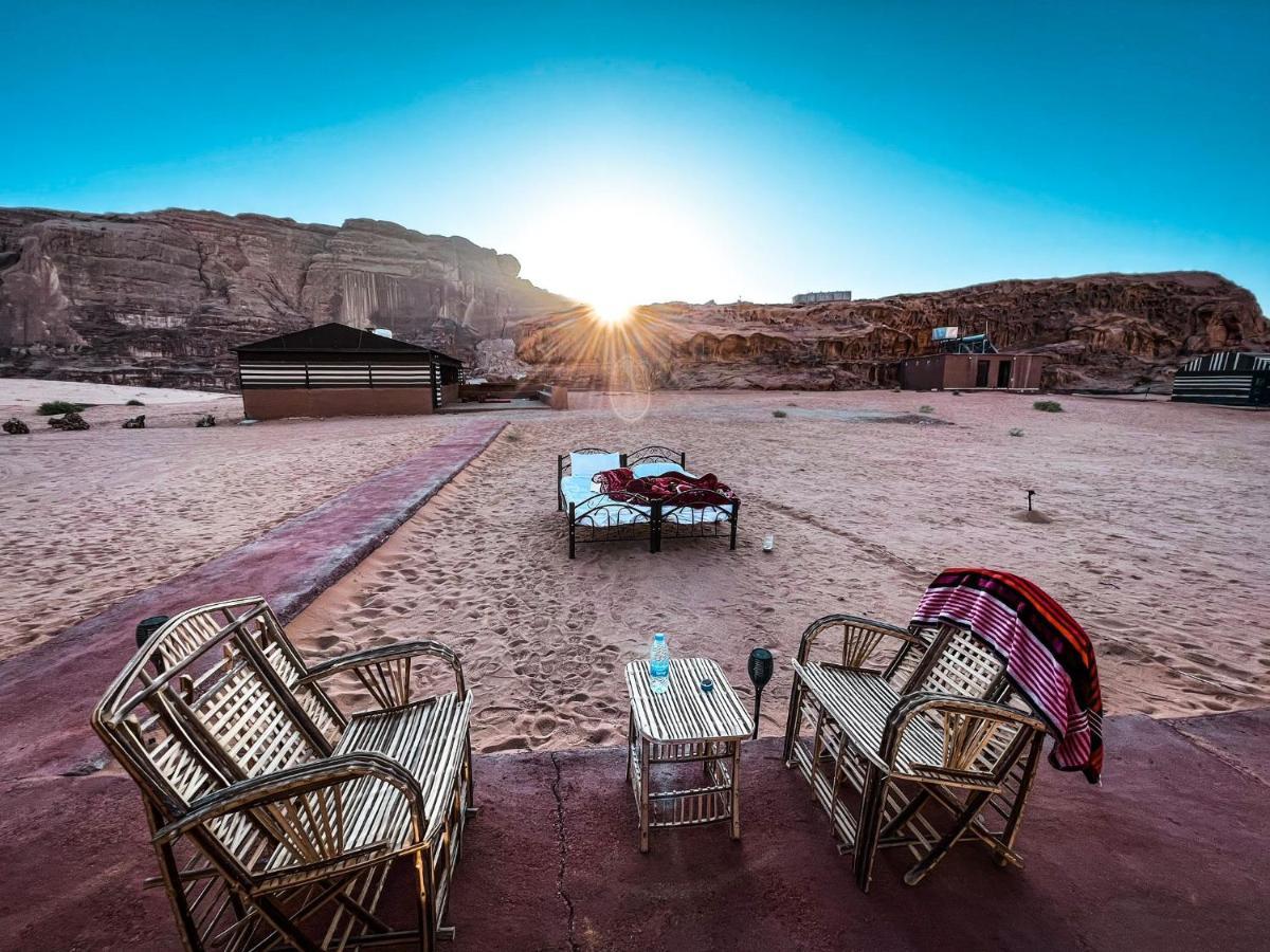 Bedouin Tours Camp Hotel Wadi Rum Bagian luar foto