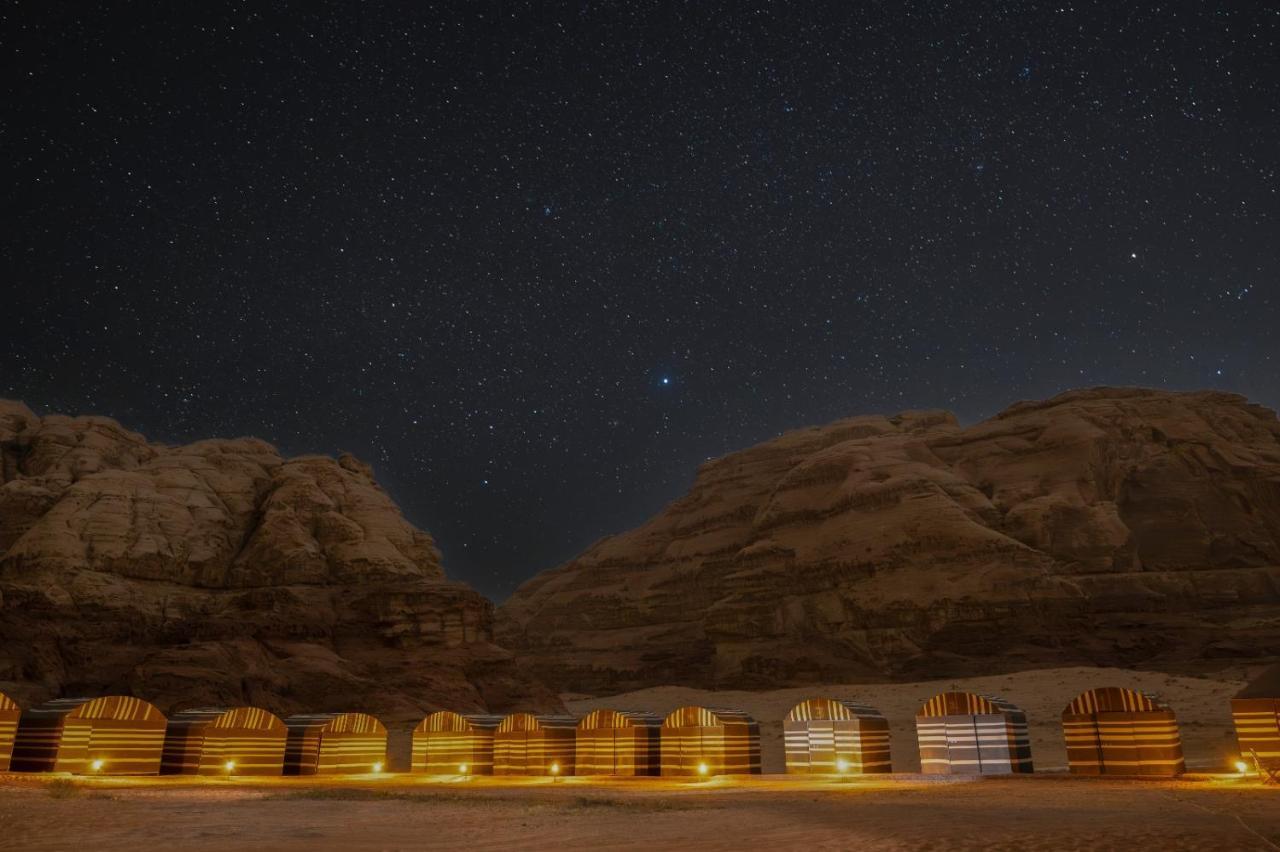 Bedouin Tours Camp Hotel Wadi Rum Bagian luar foto