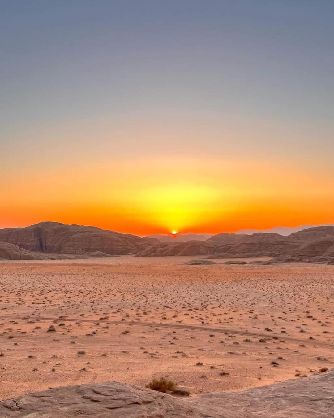 Bedouin Tours Camp Hotel Wadi Rum Bagian luar foto